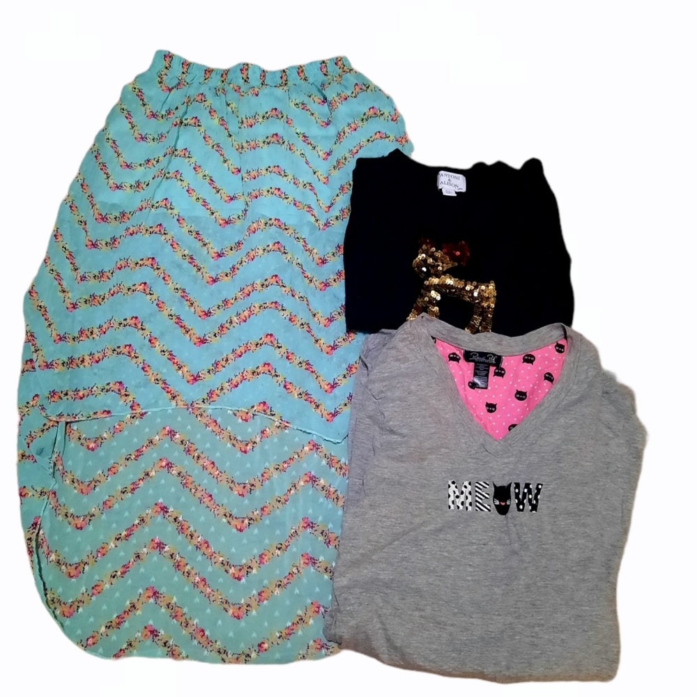 Clothes Lot Woman M/L.  1 high/low skirt, 1 long sleeve,  1 long sleeve …